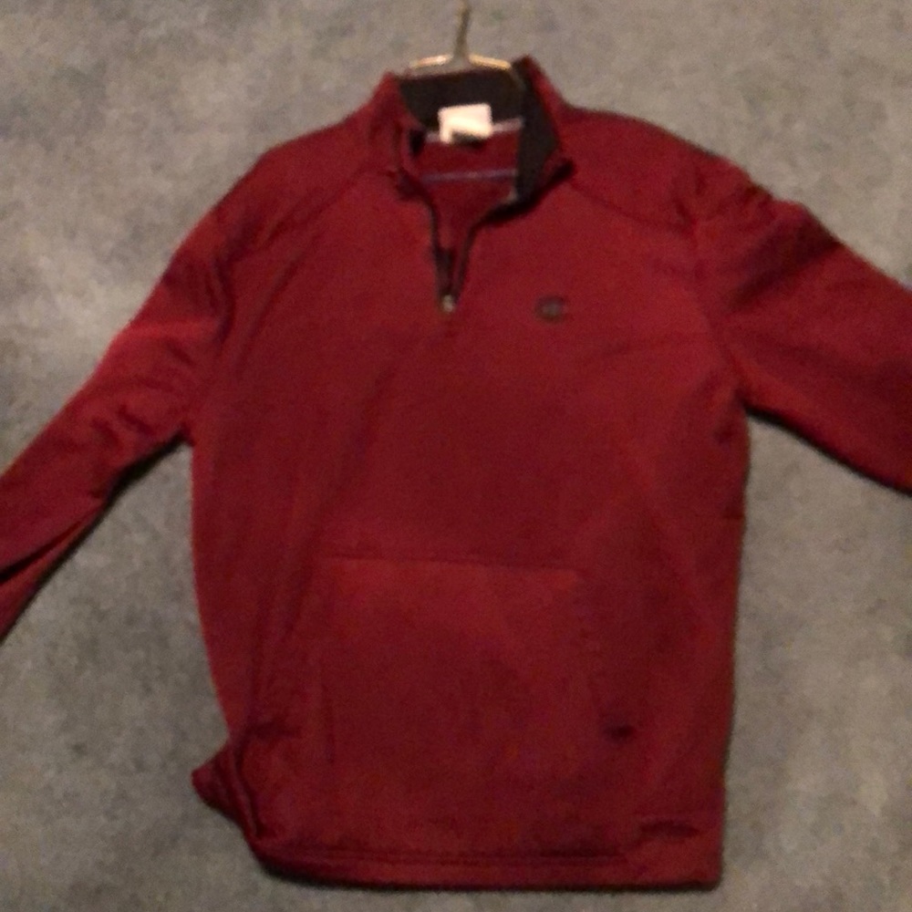 Red champion pull over
